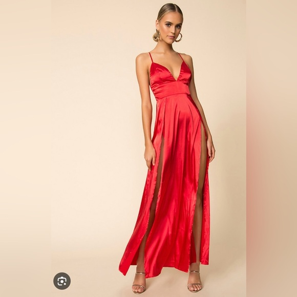 Superdown Red Satin Double Slit Maxi Dress Gown Size XXS - Picture 1 of 7